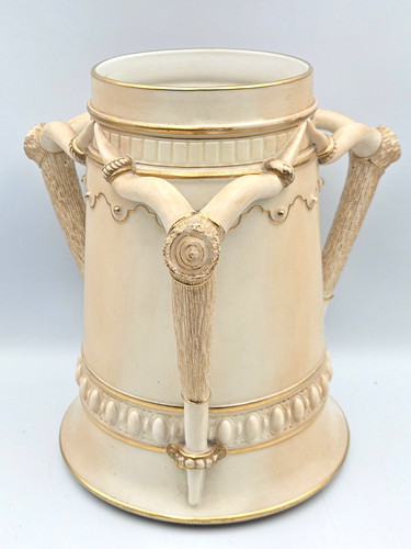 Royal worcester grande - 8,75", h